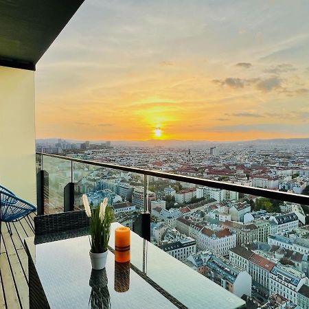 Triiiple Level 31 - Sonnenwohnen Apartment Mit Fantastischem Ausblick Und Parkplatz Wien Ngoại thất bức ảnh