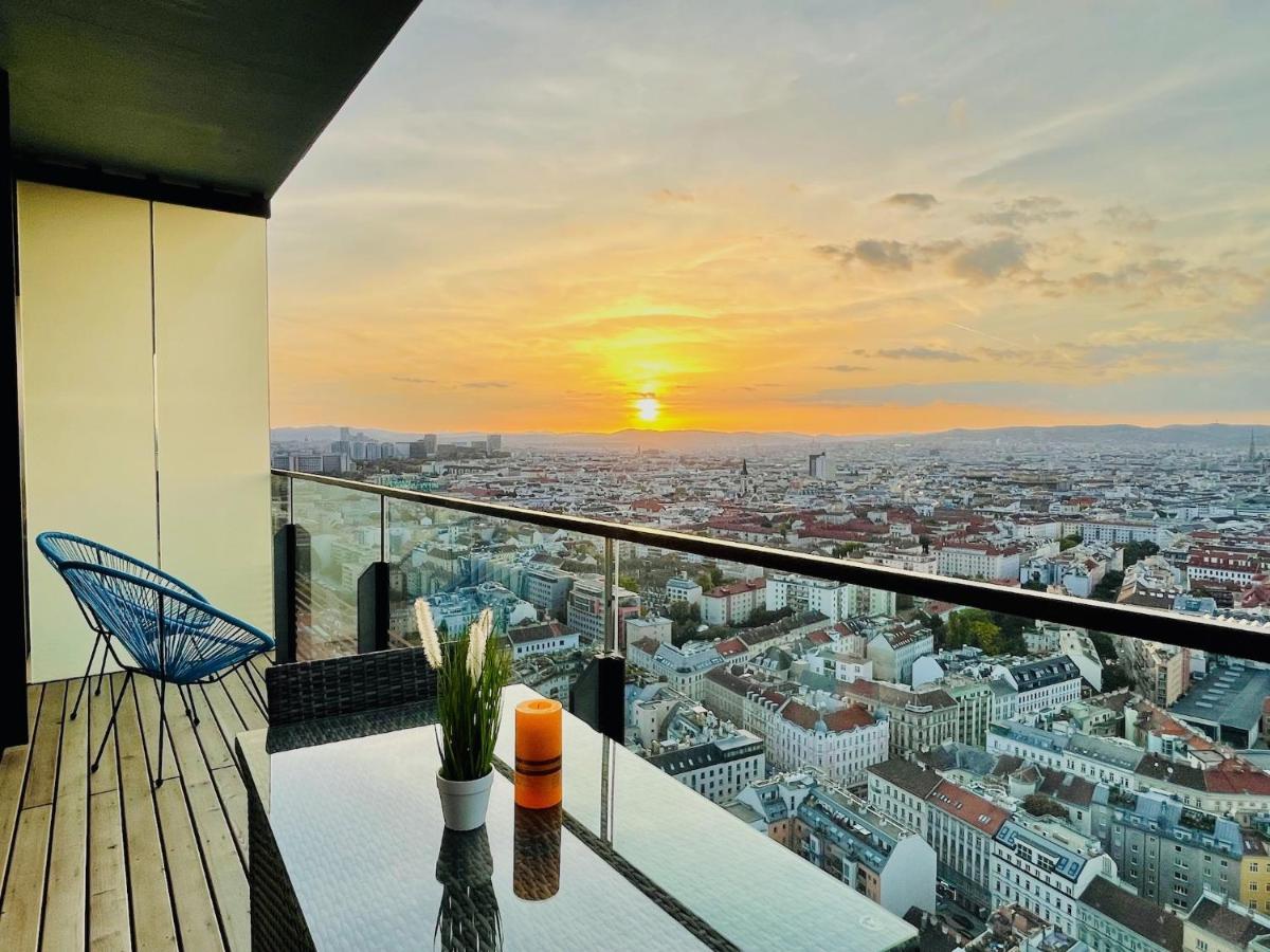 Triiiple Level 31 - Sonnenwohnen Apartment Mit Fantastischem Ausblick Und Parkplatz Wien Ngoại thất bức ảnh