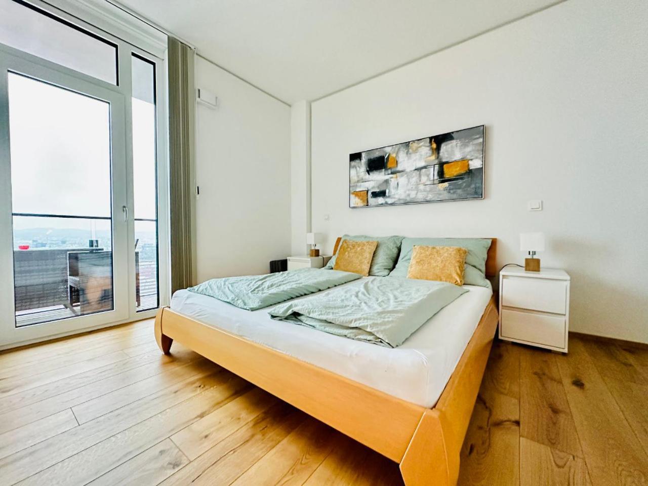 Triiiple Level 31 - Sonnenwohnen Apartment Mit Fantastischem Ausblick Und Parkplatz Wien Ngoại thất bức ảnh